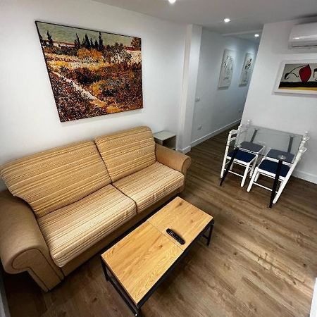 Premium Living Malaga Train Station Apartment Bagian luar foto