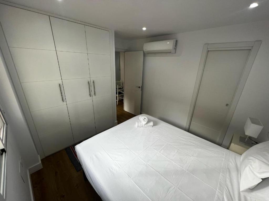 Premium Living Malaga Train Station Apartment Bagian luar foto
